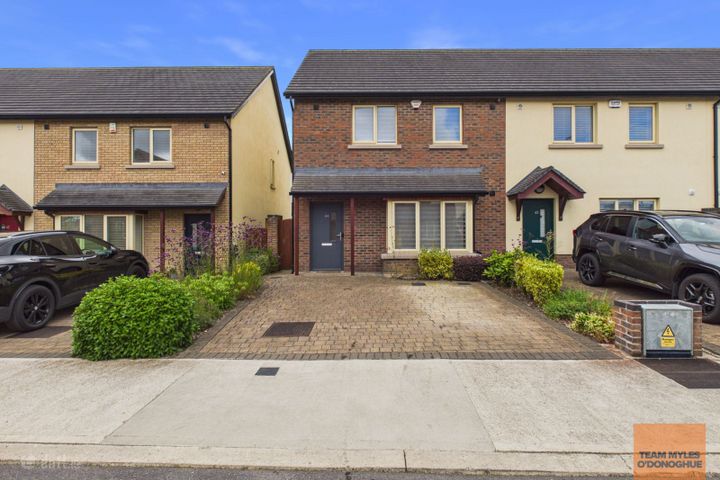 44 Barnwell Park, Hansfield, Dublin 15