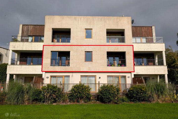 APARTMENT 5, BLOCK 4 WOODFORD MEADOWS, BALLYCONNELL
