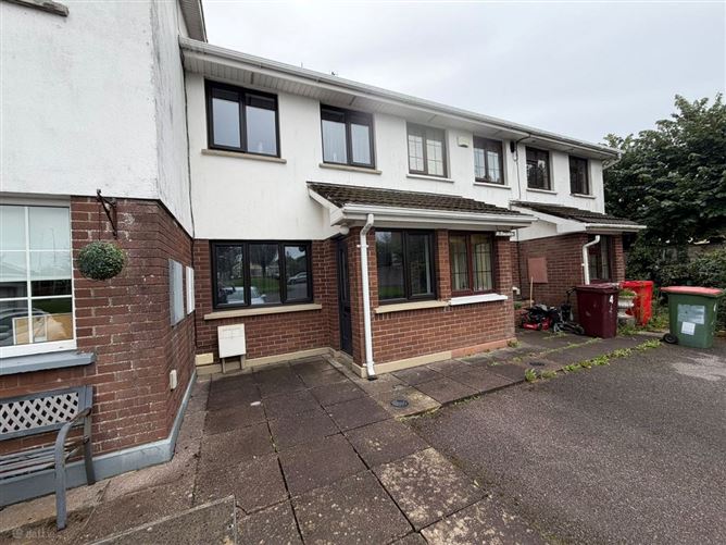 3 Millwood, Cork Road, Carrigaline