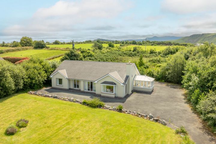 Ballyclave, Dooks, Co. Kerry, V93FK72