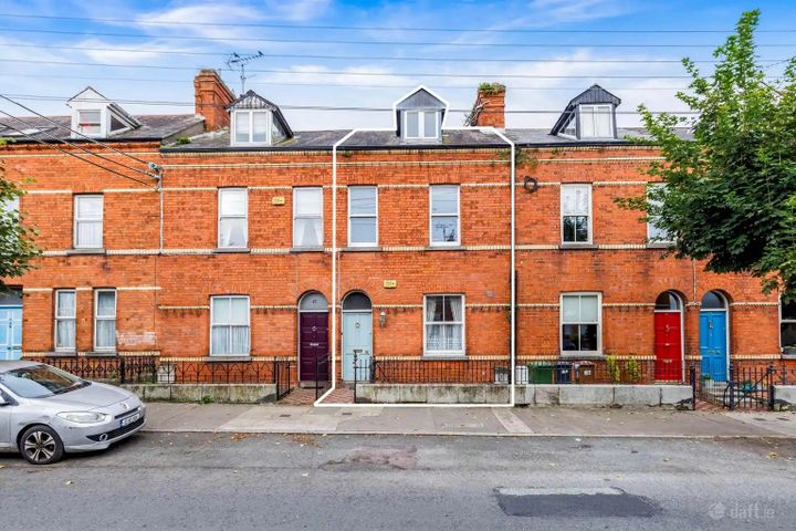 48 Castle Road, Dundalk