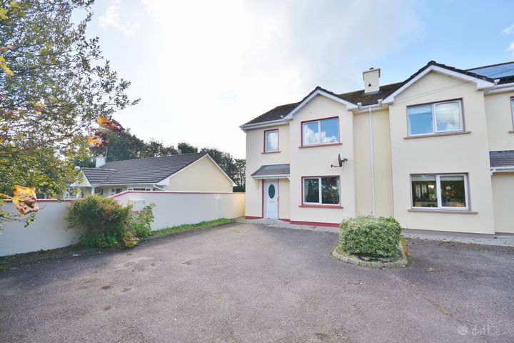 1 THE STEEPLES, CAUSEWAY, CO KERRY