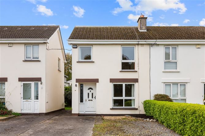 11 Llewellyn Lawn, Rathfarnham, Dublin 16