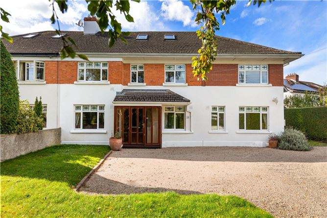 39 Priory Avenue, Blackrock, Co. Dublin