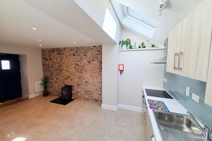 5 Foley'S Row, Watercourse Road, Blackpool, Co. Cork, T23A2C2