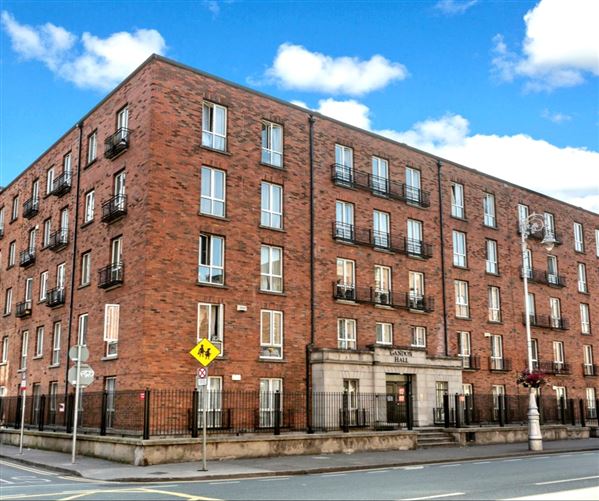 Apt 2 Gandon Hall, lower Gardiner Street, North City Centre, Dublin 1