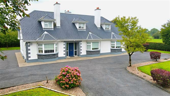 Cloonshanville, Frenchpark, Frenchpark, Co. Roscommon, F45RX92