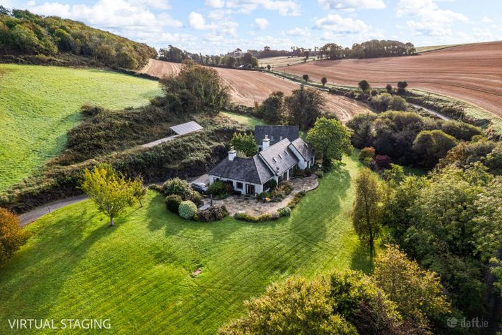 Ringabella, Minane Bridge, Co. Cork, P17PP73