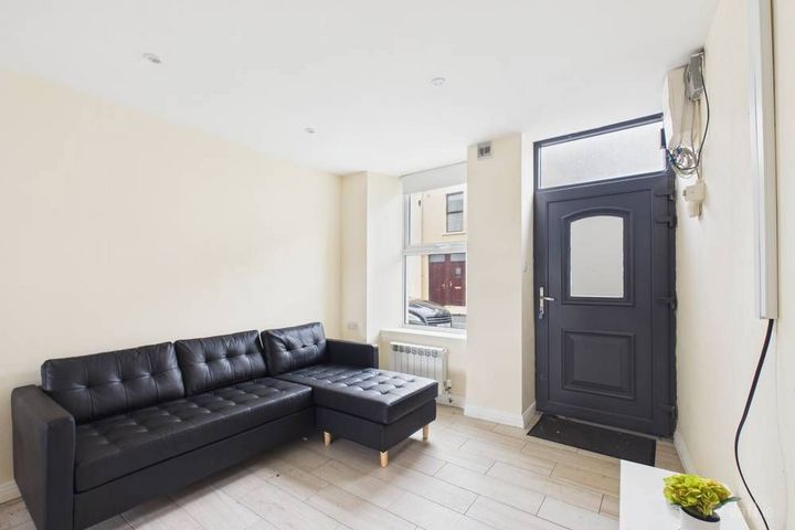 9 MOORE ST, KILRUSH, CLARE