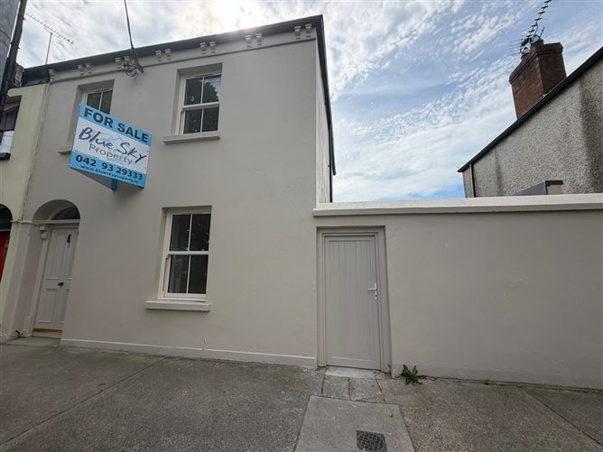 4 FAIR GREEN ROW, DUNDALK, LOUTH