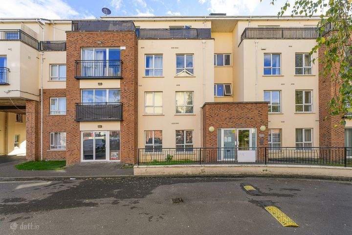 34 THORNFIELD SQ, CLONDALKIN, DUBLIN 22