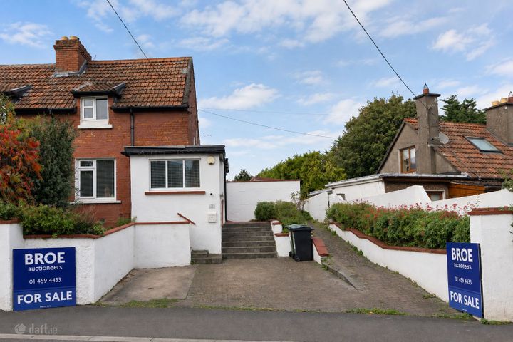 2 Beech Row, Clondalkin,   Dublin 22