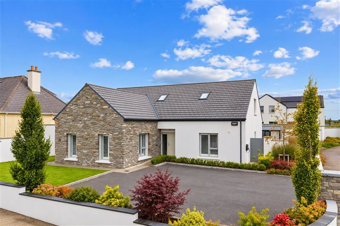 1 Lia Fail, Kerry Road, Tower