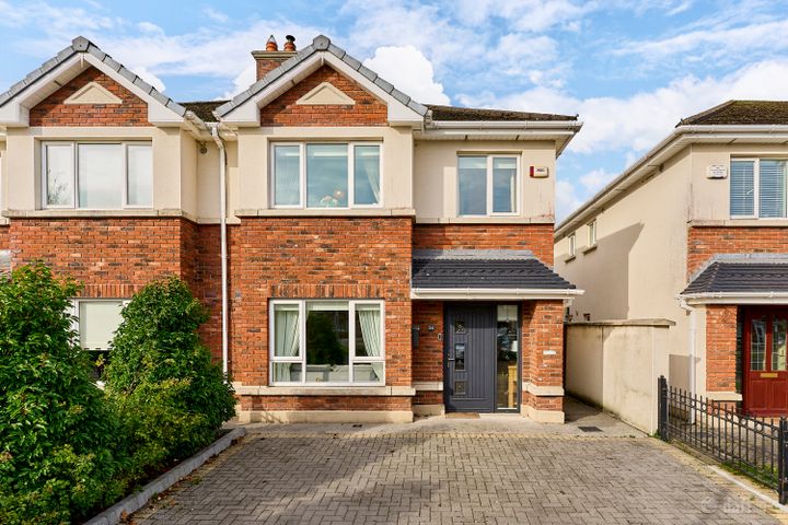 34 Newcastle Woods Drive, Enfield, Co. Meath
