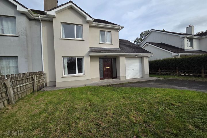 10 Lisroyne Oaks, Strokestown, Co. Roscommon, F42ER20