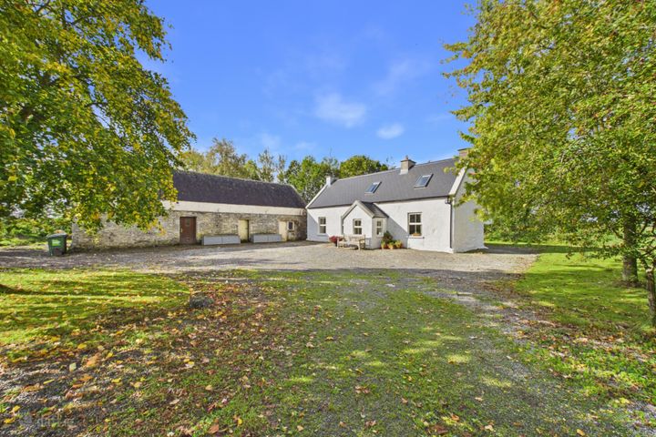 Berryfield House, Cappanasmear, Borrisokane, Nenagh, Co. Tipperary