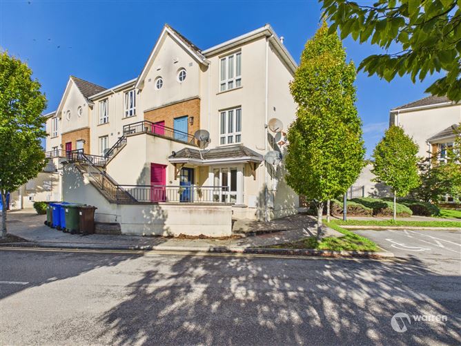 45 SEVILLE LAWNS, MARGARETS FIELD, CALLAW RD