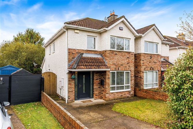 32 Tara Court Road, Clonmagadden, Navan, Co. Meath