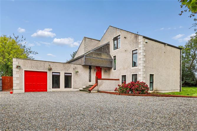 Curryhills, Prosperous, Co. Kildare, W91XD65