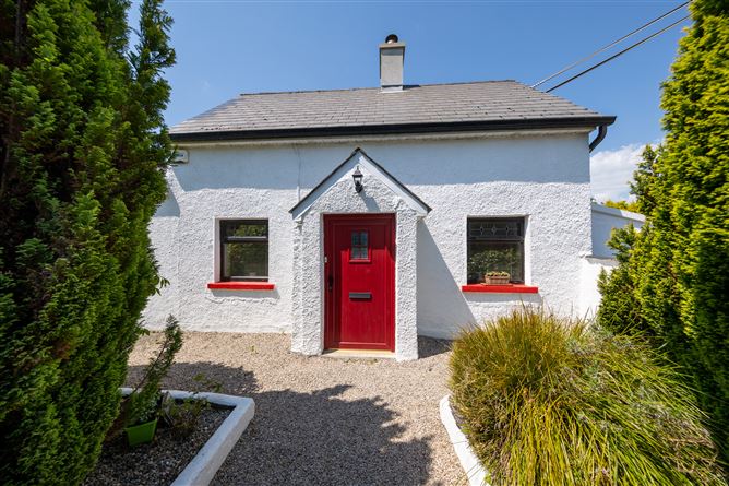 "Minstrel Cottage", Whiterock Hill, Wexford Town, Wexford