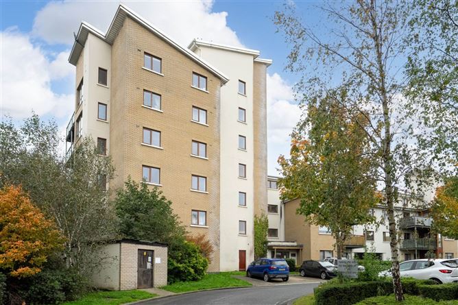APT 8 HUNTERS HALL, HUNTERSWOOD, TALLAGHT