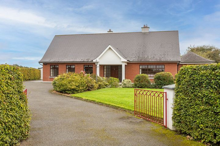 Piercetown, Kells, Kells, Co. Meath, A82X8W2