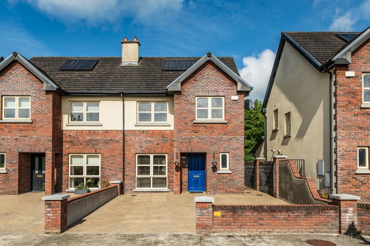 11 Whitethorn, Athgarvan  Co. Kildare