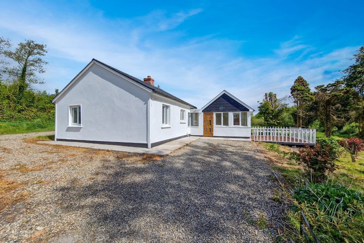 SHANAHEA MORE, KILDYSART, CO. CLARE