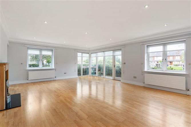 Apt 4 Sefton Hall, Kelston Ave., Leopardstown road