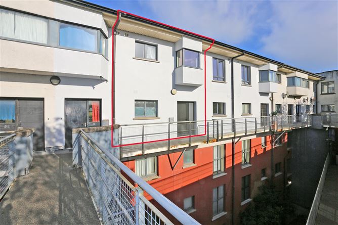 34 Bannantyne Place, Steamboat Quay, Limerick