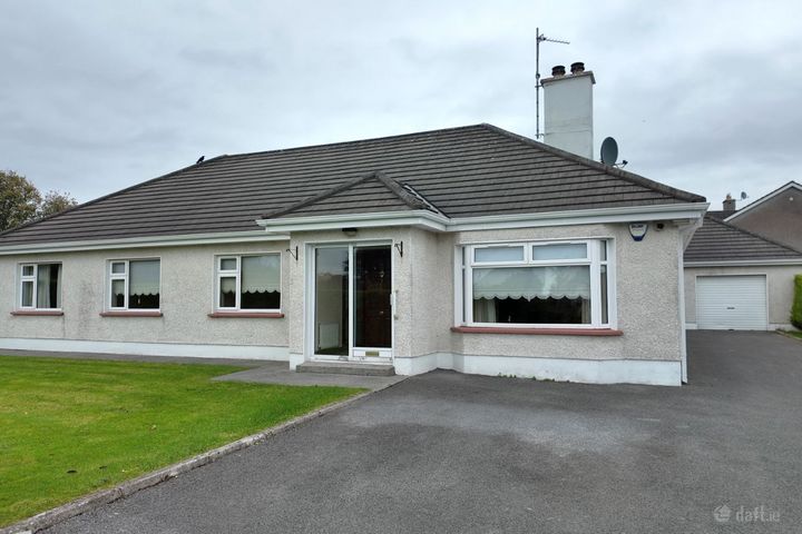 Cruby Hill, Roscommon, Roscommon Town, Co. Roscommon, F42VC55