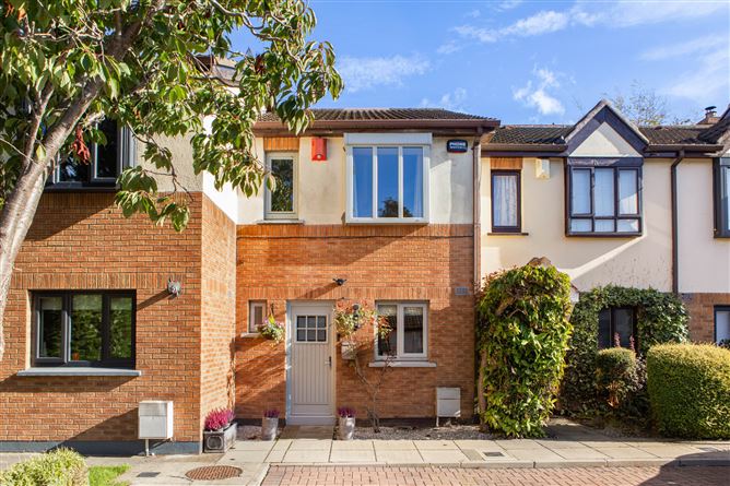 5 Castle Court, Killiney Hill Road, Killiney, Co. Dublin