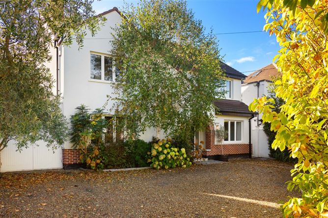 9 Riverside Drive, Rathfarnham, Dublin 14