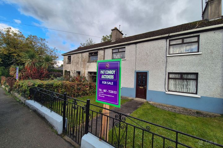 9 EMMET ST, MOUNTMELLICK, LAOIS