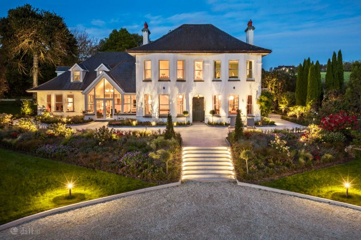 Leighmoney House, Leighmoney More, Dunderrow, Kinsale, County Cork