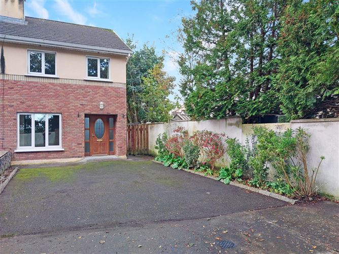 53 SLIABH CARRAN ENNIS RD GORT, GALWAY