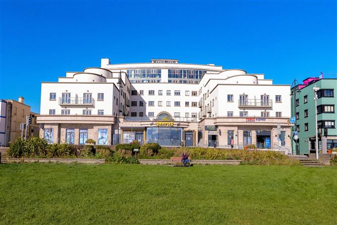73 THE BAILYPOINT, SALTHILL, GALWAY