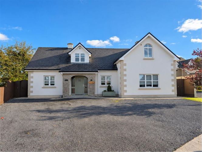 1 Whitethorne Place, Tubbercurry, Sligo