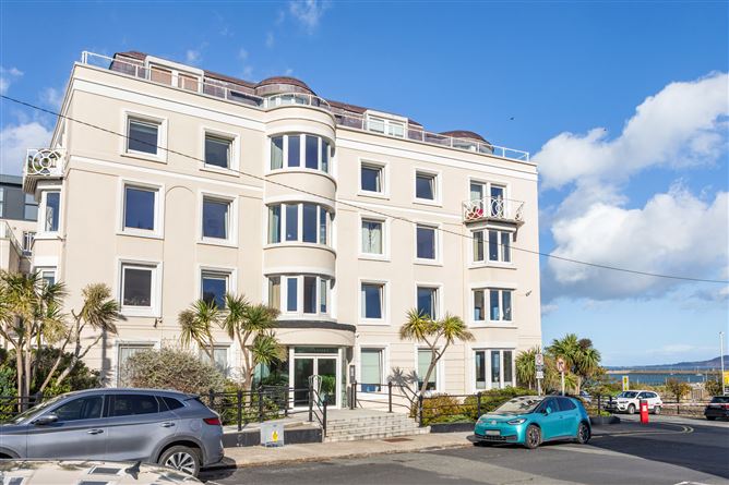 102 Rosses Court, Melifont Avenue, Dun Laoghaire, Co. Dublin