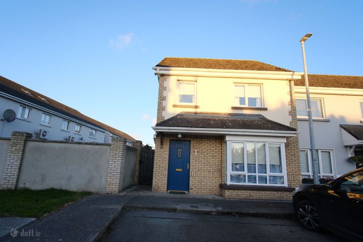 1 LAPWING COURT, ASTON VILLAGE, DROGHEDA