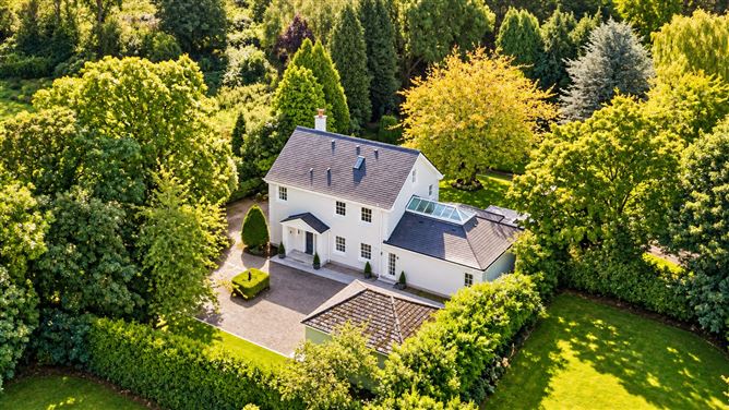 Derriana House, Kilgobbin Road, Stepaside,   Dublin 18