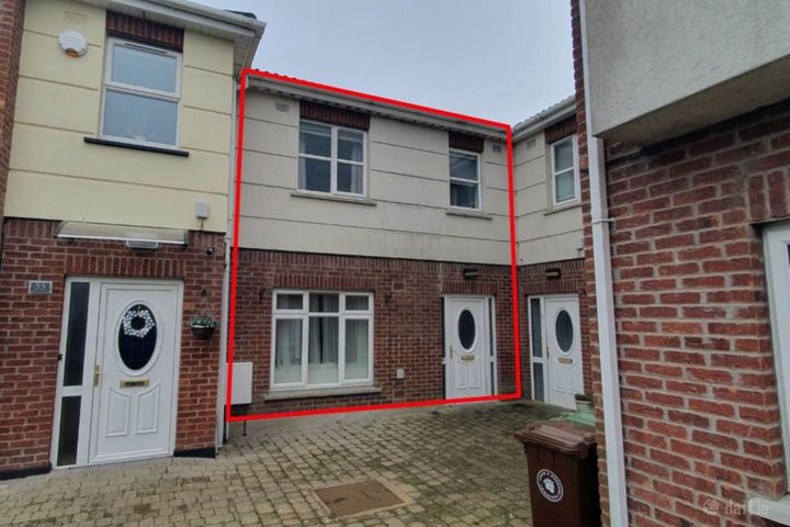 54 BRU NA ABHAINN, NAVAN, CO MEATH