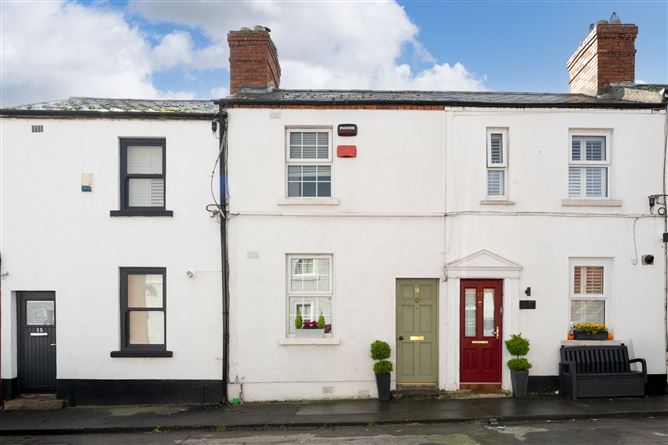 16 St. Johns Street, Blackpitts,   Dublin 8