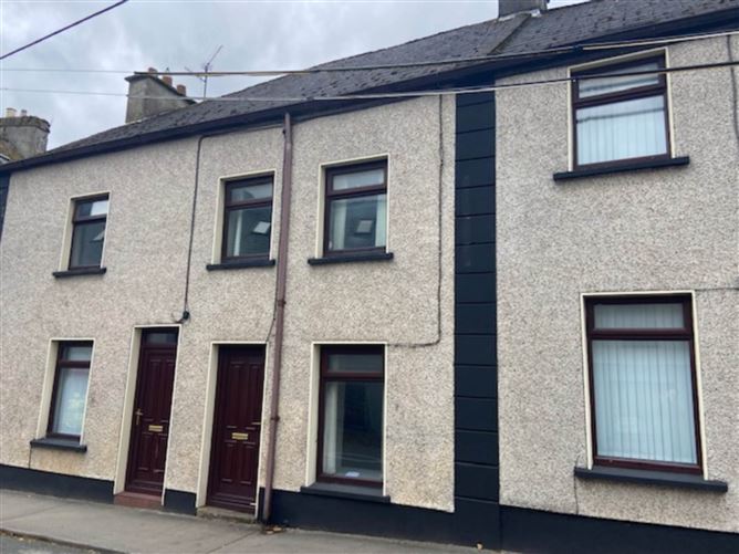 2 WILLIAM STREET, RAPHOE, LIFFORD