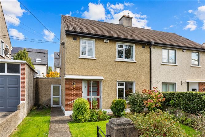 11 Woodlawn Park, Dun Laoghaire, Co. Dublin