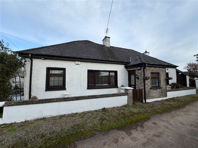 BALLYHONOCK, KILLEAGH, CO. CORK