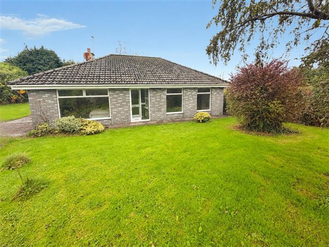 Nialam, Ballycurreen, Frankfield, Cork