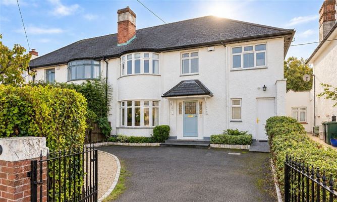 6 Chestnut Road, Mount Merrion, County Dublin