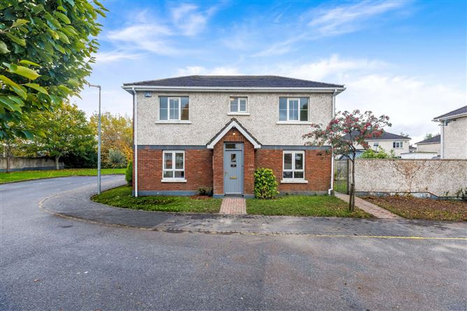 33 Bishops Orchard, Tyrrelstown, Dublin 15