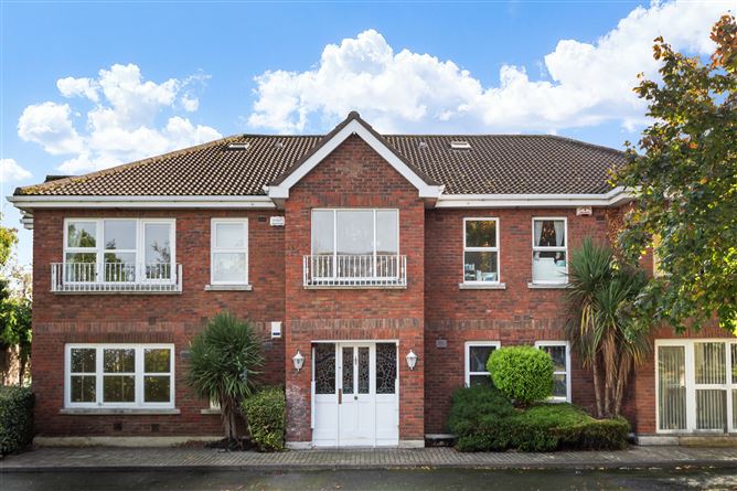 APT 4 ORCHARDS SQ, BIRD AVE, CLONSKEAGH DUBLIN 6